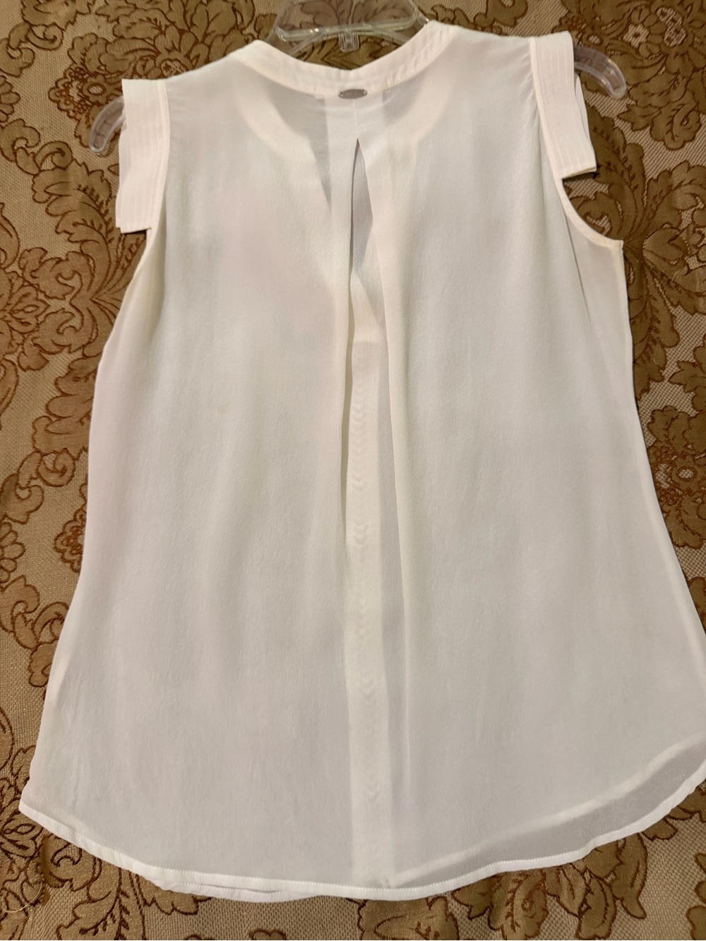 White Silk Sleeveless V-Neck Blouse, Center Gold Metallic Trim by AMS Pure, Sz S - Picture 13 of 14